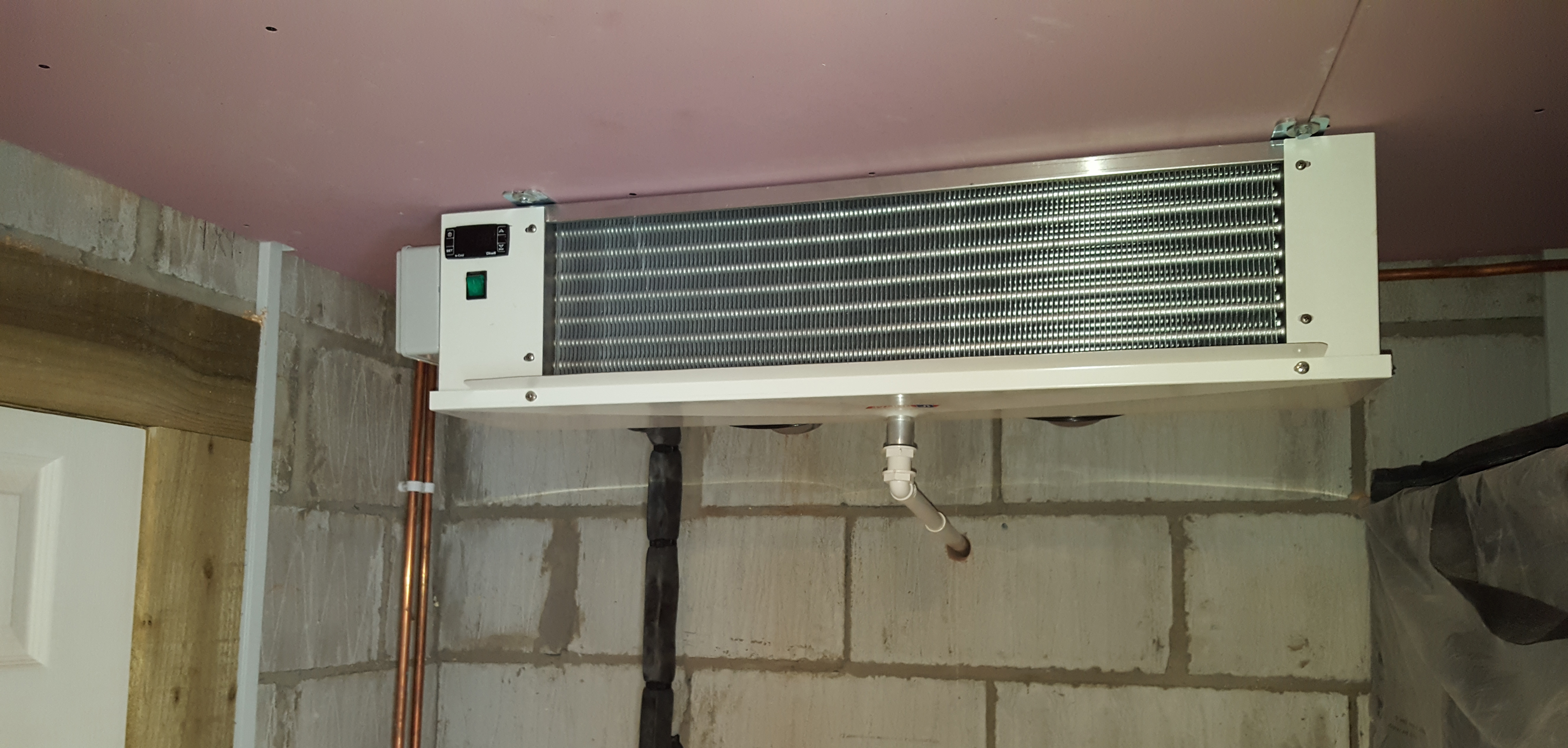 SlimLine Indoor Cellar Cooling in Home