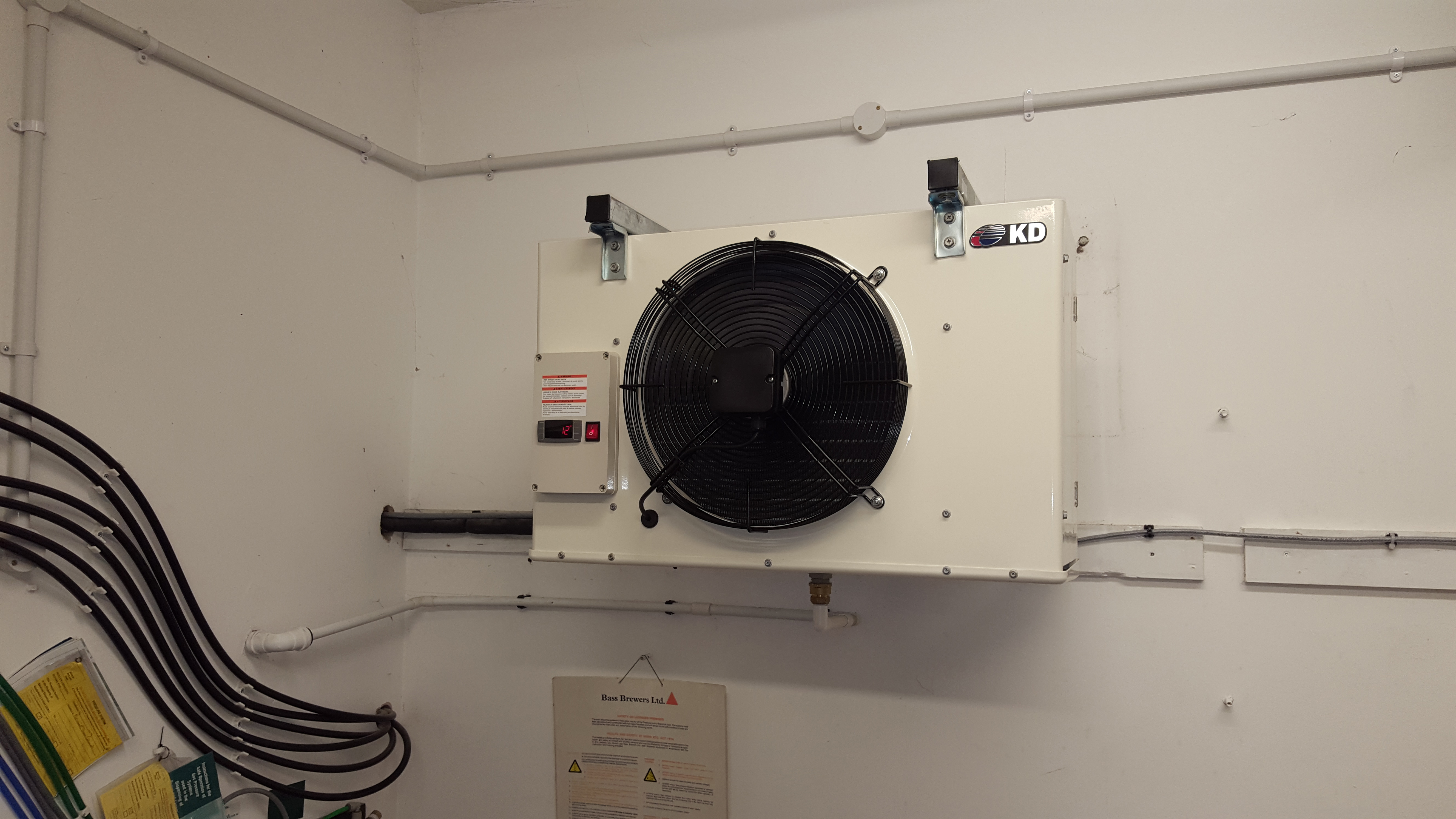 Standard Outdoor Cellar Cooling Sports Club